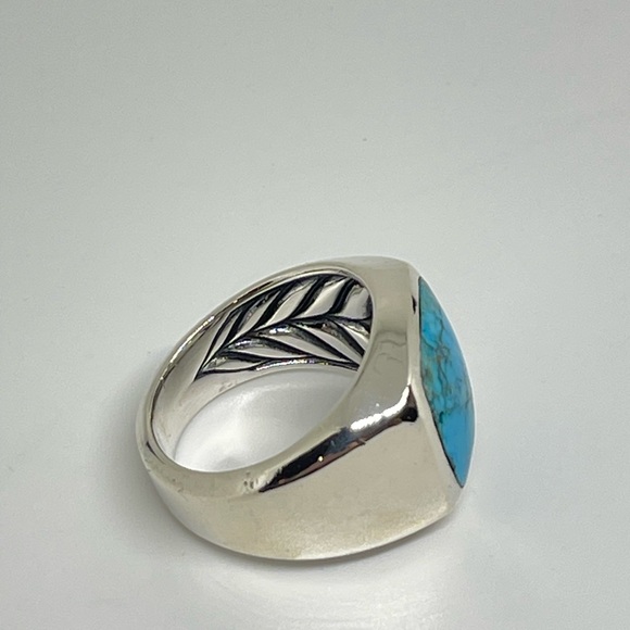David Yurman Streamline Inlay Signet Cushion Ring with Turquoise - Picture 6 of 9